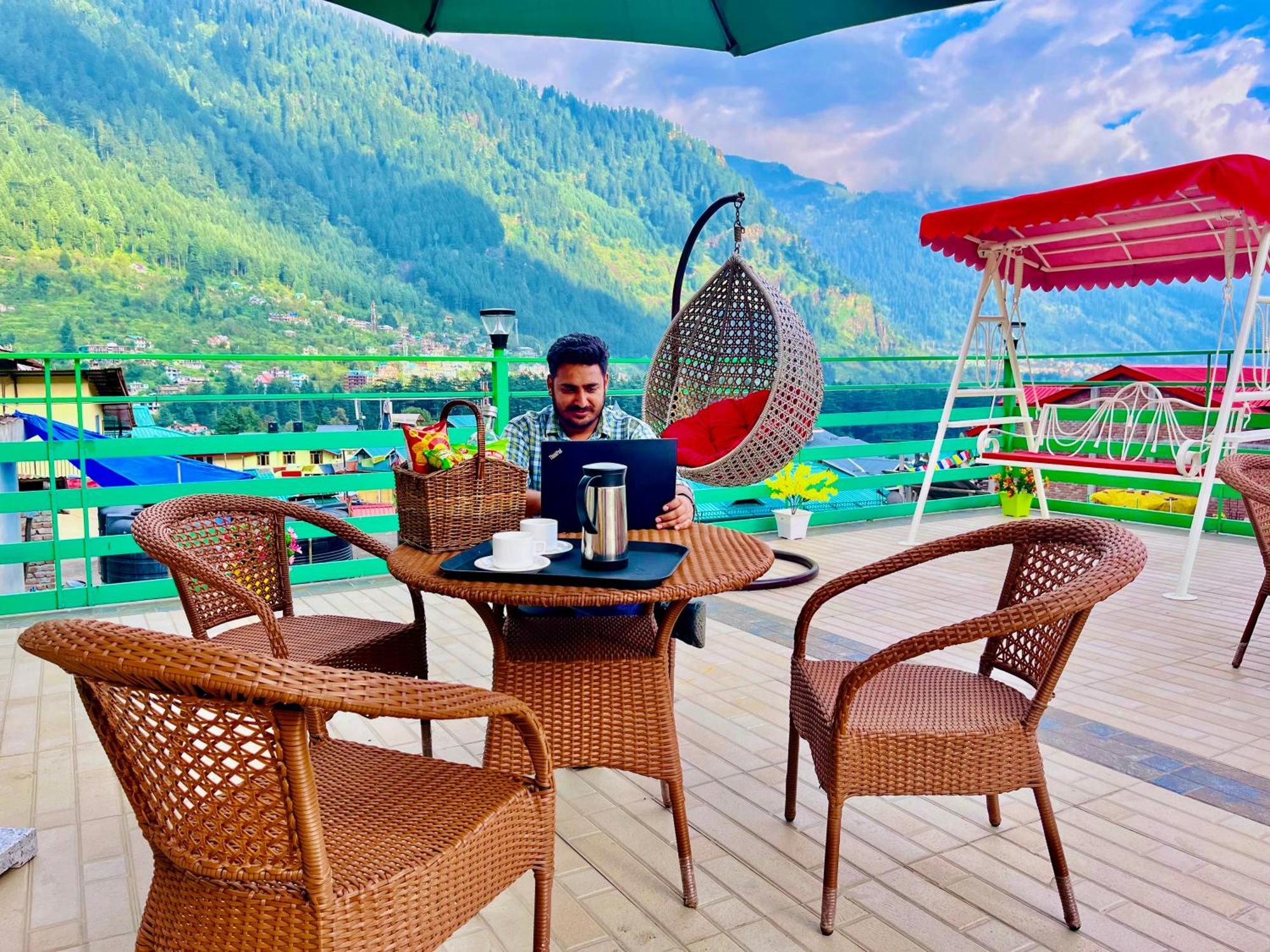Tata Vista Resort Mall Road Manali - Centrally Heated & Air Cooled Ngoại thất bức ảnh
