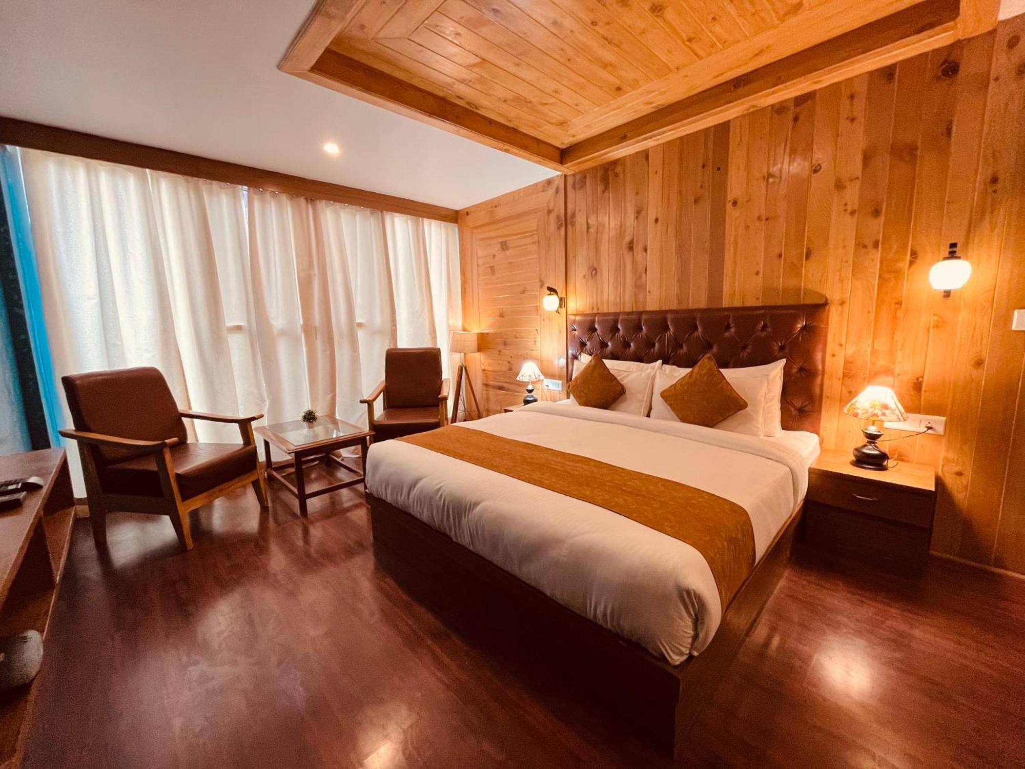 Tata Vista Resort Mall Road Manali - Centrally Heated & Air Cooled Ngoại thất bức ảnh