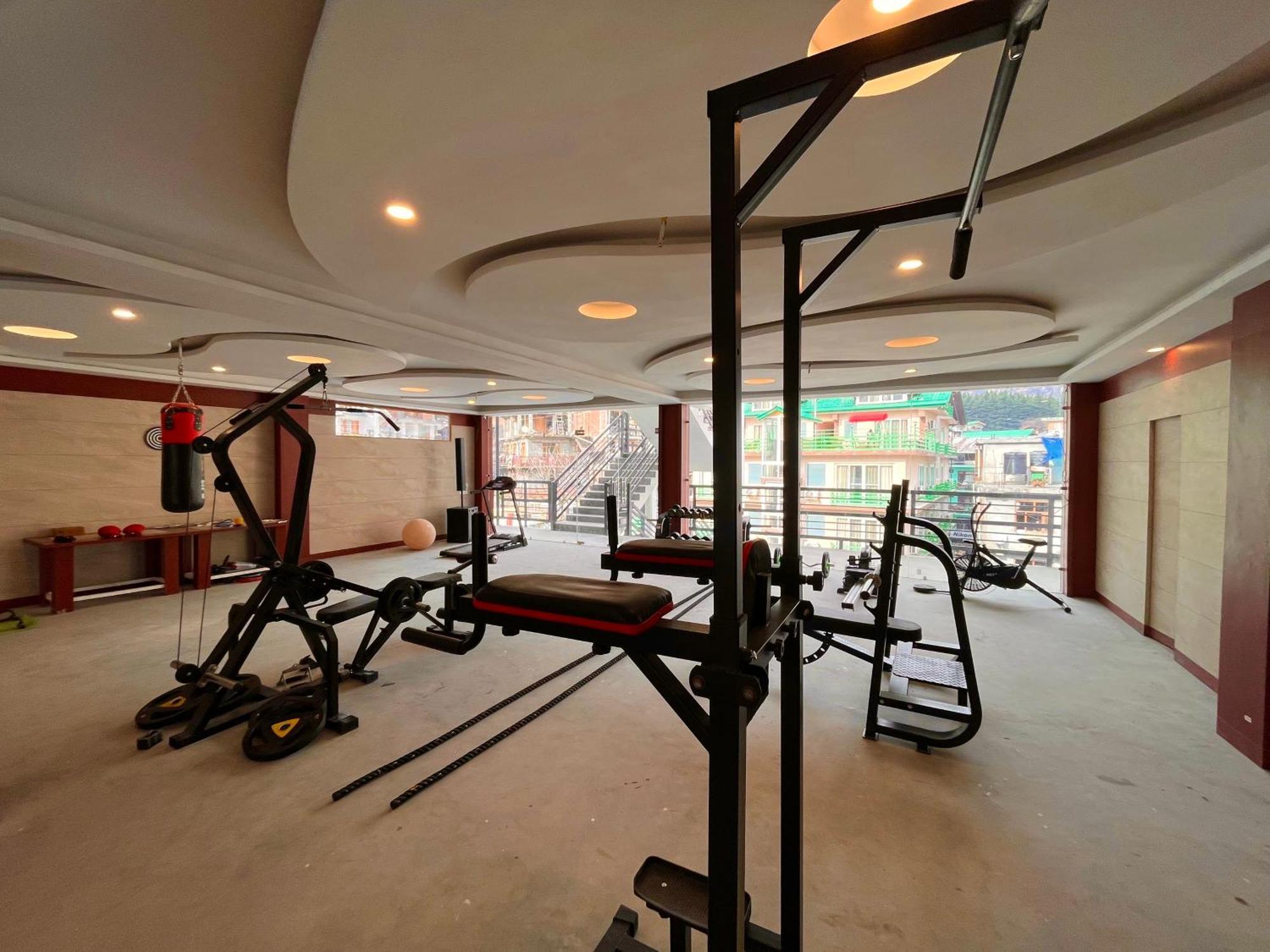 Tata Vista Resort Mall Road Manali - Centrally Heated & Air Cooled Ngoại thất bức ảnh