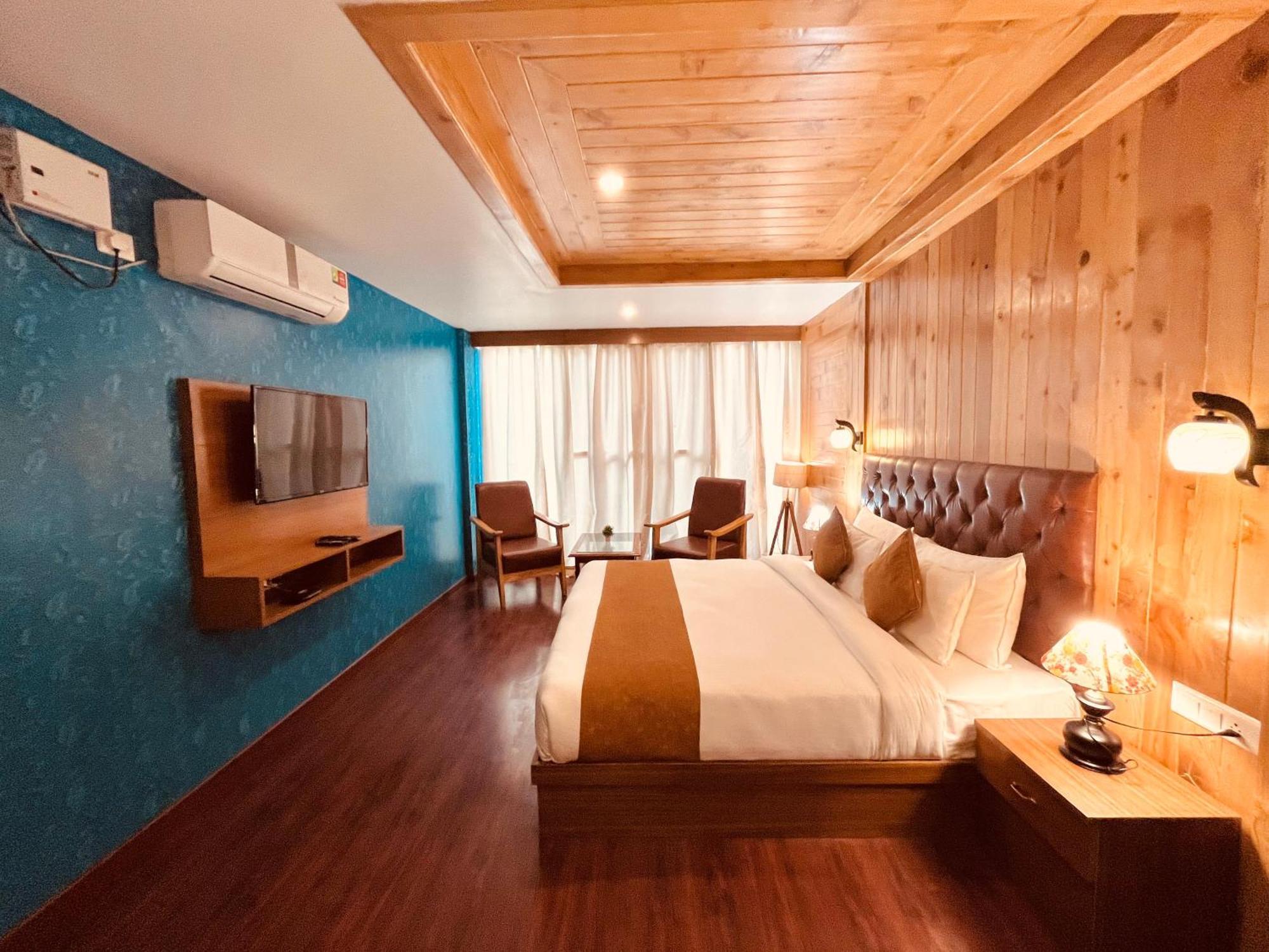 Tata Vista Resort Mall Road Manali - Centrally Heated & Air Cooled Ngoại thất bức ảnh